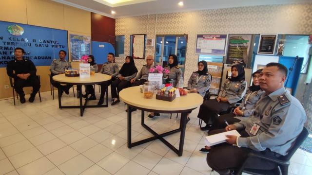 20241224 Panen Raya dan Penyerahan Bantuan Sosial Bersama Menteri Imigrasi Pemasyarakatan